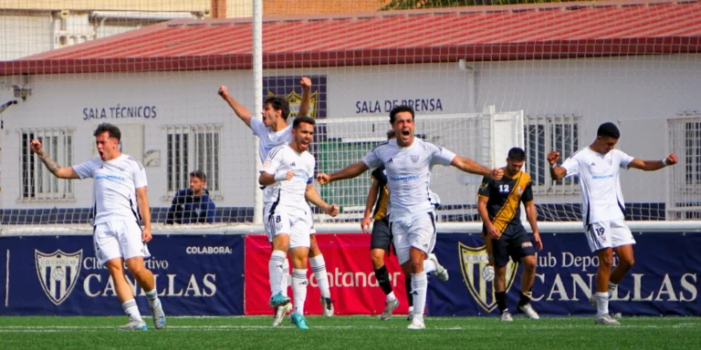 El Primer Equipo del CD Canillas firma un gran inicio de temporada y se mantiene en la parte alta